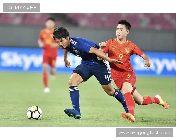 豪门对决转会风云再起联赛争冠悬念升温国家队新星崛起点燃球迷热情
